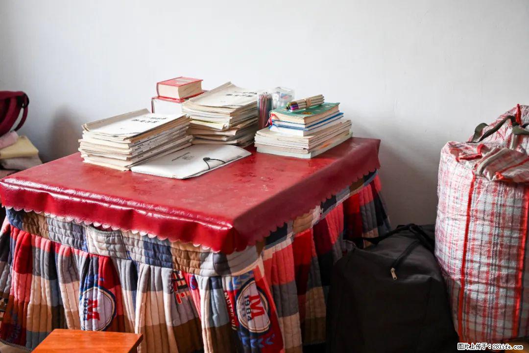 全网追的“扁担女孩”，找了一份暑假工，时薪12元 - 陇南生活资讯 - 陇南28生活网 ln.28life.com